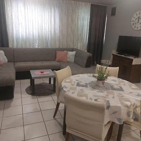 Sandra 2 Apartman